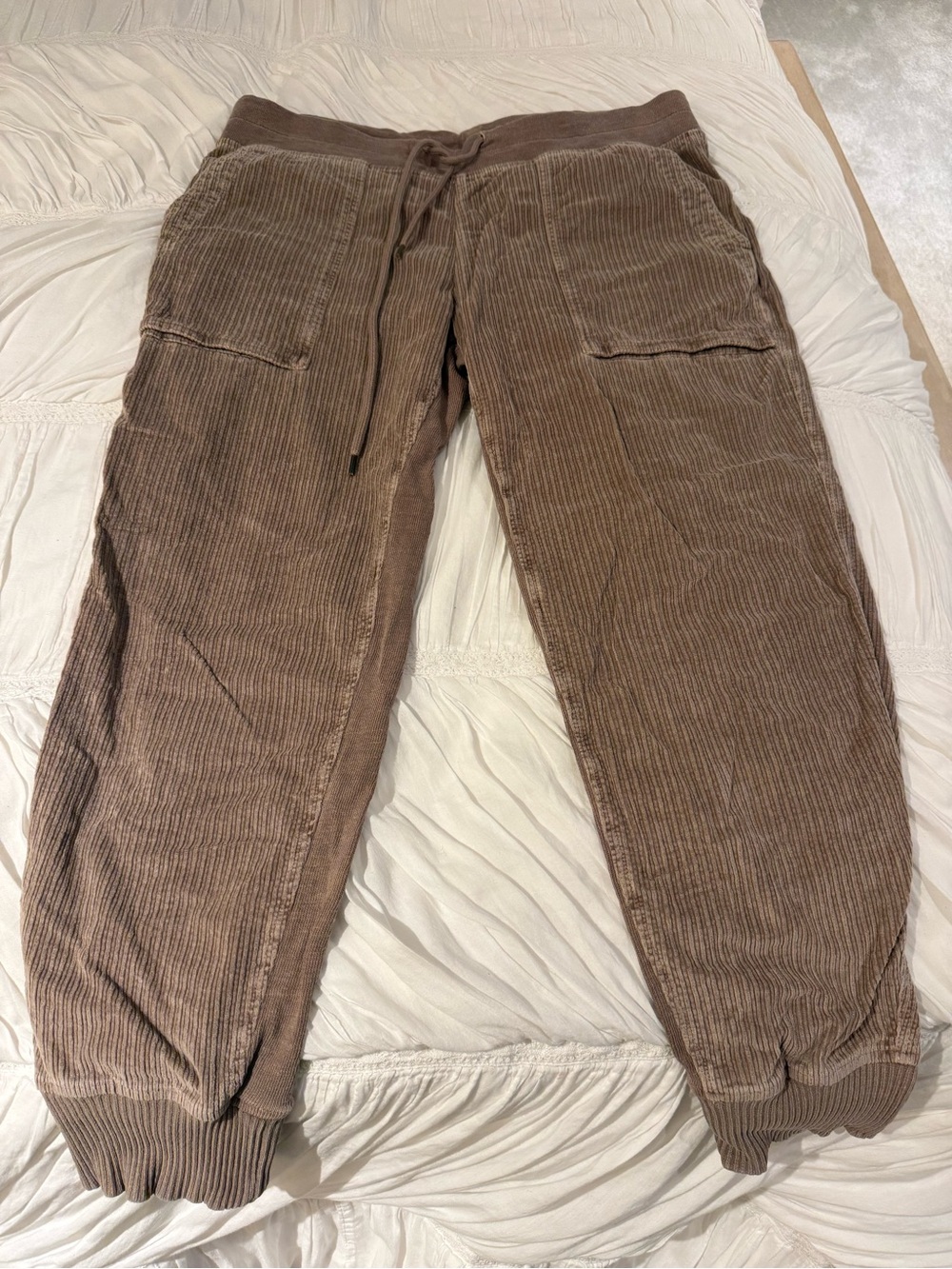 Woman’s James Perse brown corduroy pants